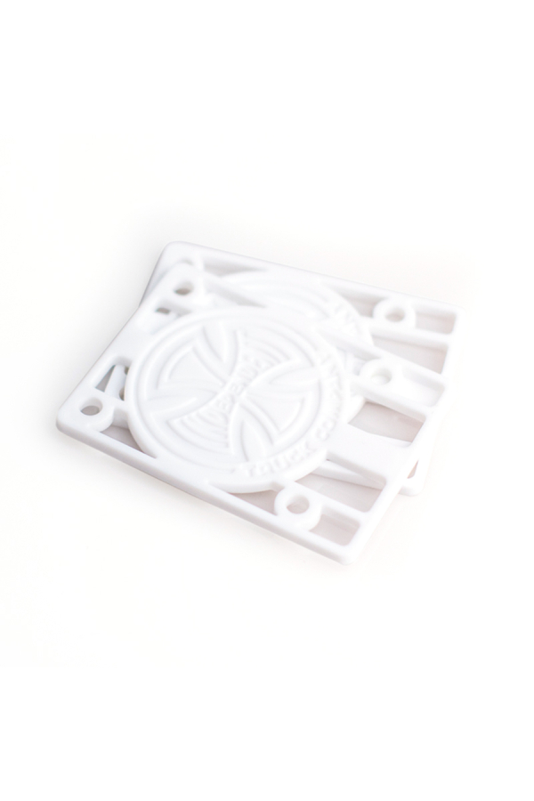 GENUINE PARTS RISERS 1/8 WHITE 1 SET